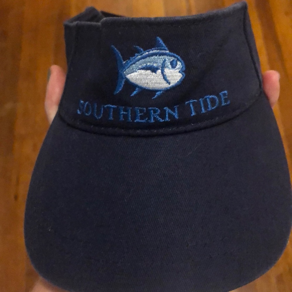 Southern Tide UVA visor